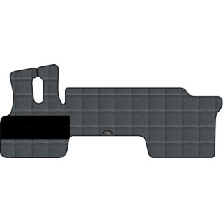 Tapis  sur mesure  pour utilitaire  Nissan Alteon  jusque 2006