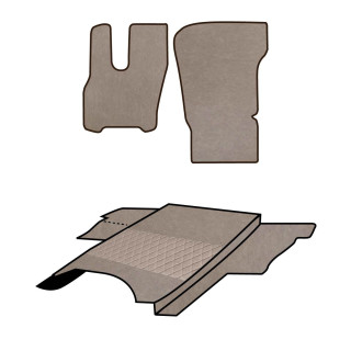 Couvre moteur + Tapis  camion  DAF XG & XG+  siege passager ( cinema) 09  2021 à  aujourd'hui