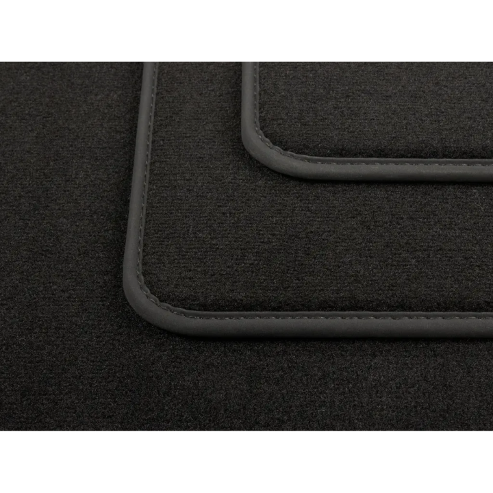 Tapis de sol utilitaire sur mesure moquette RENAULT TRAFIC Cabine Approfondie  de 2014 à aujourd'hui.